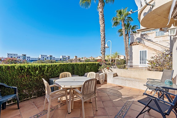 SOLGT! Flott sørvendt leilighet med 2 soverom i hjertet av Playa Flamenca! - Møblert!