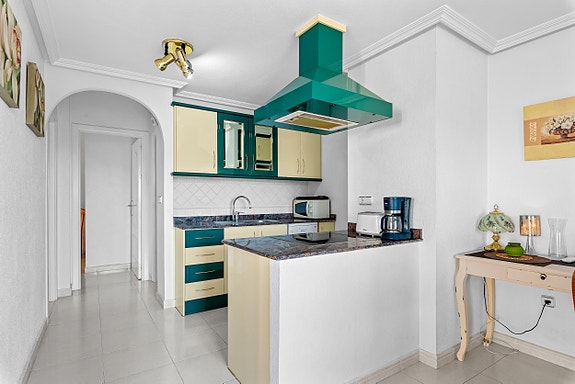 SOLGT! Flott sørvendt leilighet med 2 soverom i hjertet av Playa Flamenca! - Møblert!