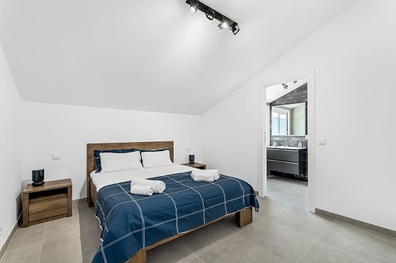 Moderne rekkehus med 3 soverom og 3 bad! Terrasse med utsikt | Gated community med basseng | Perfekt for utleie!