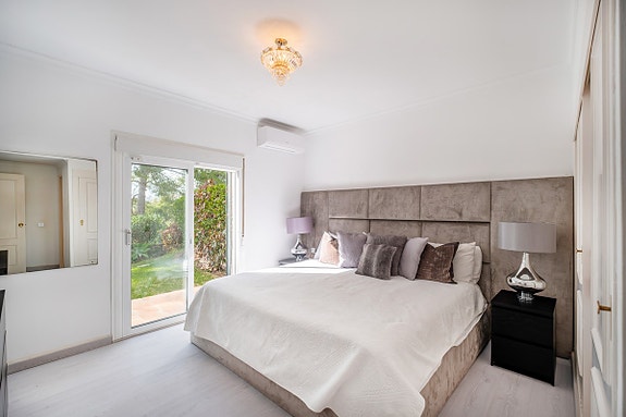 Luksuriøst rekkehus ved Aloha Golf! Nyrenovert | Eksklusivt gated community | Fantastisk utsikt og felles basseng!