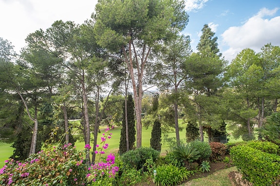 Luksuriøst rekkehus ved Aloha Golf! Nyrenovert | Eksklusivt gated community | Fantastisk utsikt og felles basseng!