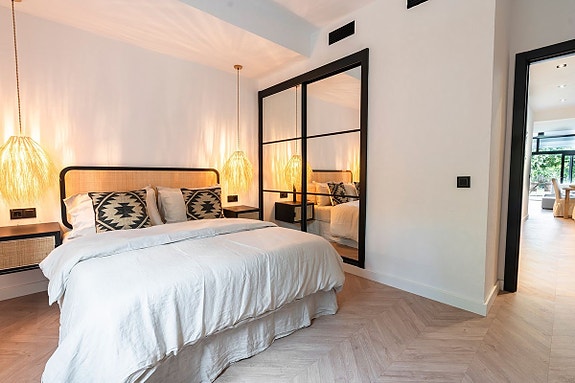 Eksklusivt rekkehus med golfutsikt! Fullt renovert | Sørvendt terrasse med utekjøkken | Fellesområde med basseng!