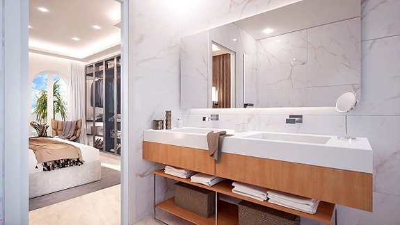 Unik mulighet! Stort rekkehus med renoveringspotensial | Sørvendt | Nær strand og Puerto Banús!