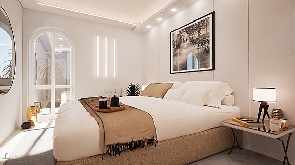 Unik mulighet! Stort rekkehus med renoveringspotensial | Sørvendt | Nær strand og Puerto Banús!