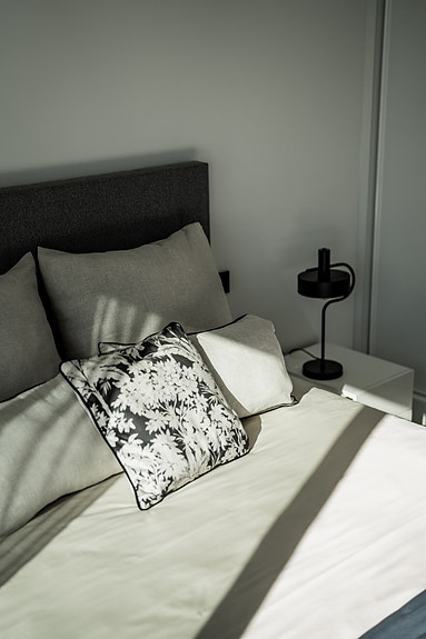 Moderne rekkehus med takterrasse! Sørvendt | Direkte tilgang til basseng | Nær golf, skoler og Puerto Banús!