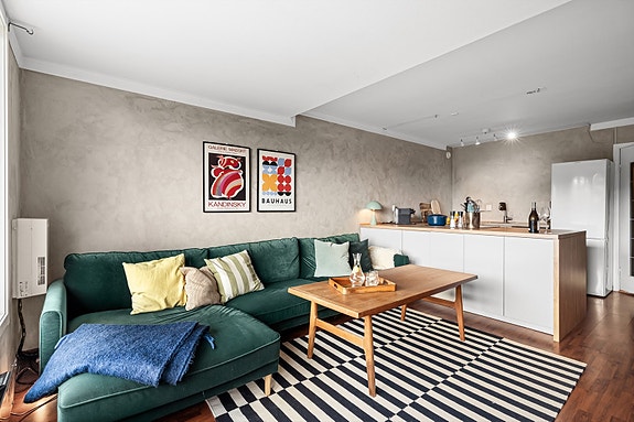 Velkommen til Vadmyrveien 73B - presentert av Eiendomsmegler Vest v/ Nicolas dos Santos.