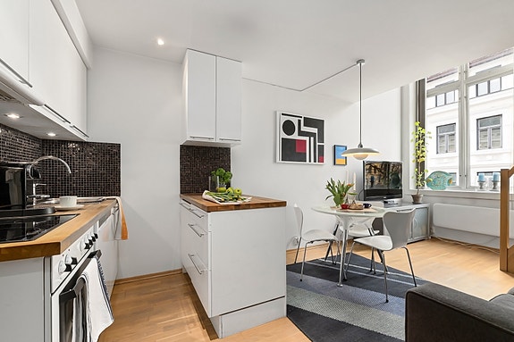 Tiltalende og tøff studioleilighet!