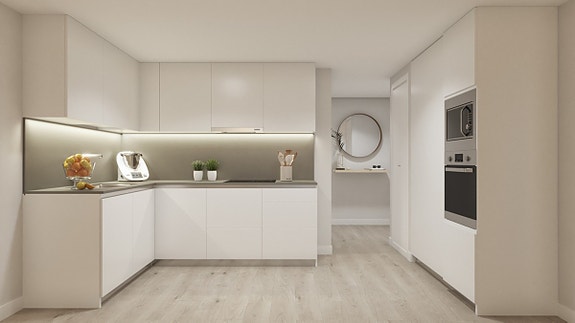 Nyhet! Leilighet med 4 soverom og 3 bad | Flott fellesområde med hage og basseng | Parkering og bod