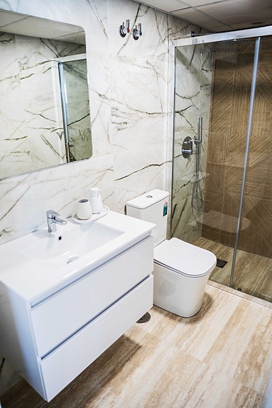 SOLGT! Lekker villa | 3 soverom og 2 bad | Privat basseng | Nydelig uteområde | Takterrasse