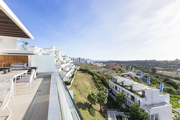 Duplex Penthouse med 3 soverom - Stor terrasse med fantastisk havutsikt - Flotte fellesområder!