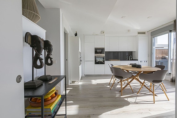 Duplex Penthouse med 3 soverom - Stor terrasse med fantastisk havutsikt - Flotte fellesområder!