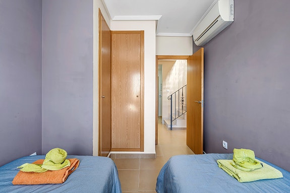 SOLGT! Nydelig toppleilighet med 2 soverom, 2 bad og privat takterrasse   Zeniamar 9