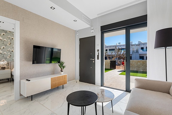 Kun 1 igjen | Ny leilighet med 3 soverom | Gå til strand og restauranter | Flotte fellesområde