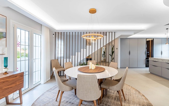 Eksklusiv penthouse med 5 soverom | 4 terrasser og panoramautsikt | Totalrenovert og sammenslått enhet