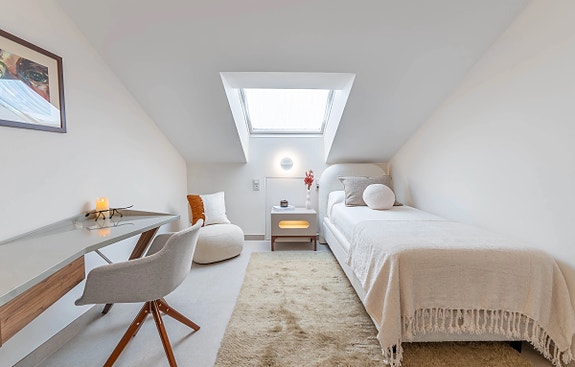 Eksklusiv penthouse med 5 soverom | 4 terrasser og panoramautsikt | Totalrenovert og sammenslått enhet