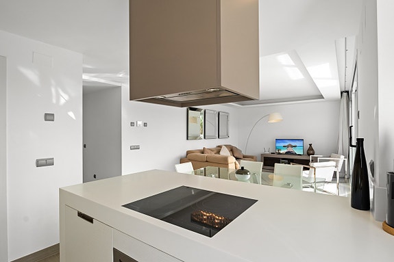 SOLGT! Moderne penthouse med takterrasse og 3 soverom | Kun 3 minutter fra stranden i San Pedro de Alcántara