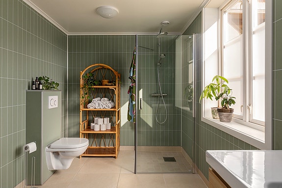 Velkommen til Ubåtsvingen 7! En tiltalende 3R med parkering, balkong og hjørnebeliggenhet