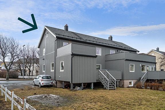 Velkommen til Hålogalandsgata 88 og en fin 3-roms andelsleilighet med beliggenhet i 2.etg.