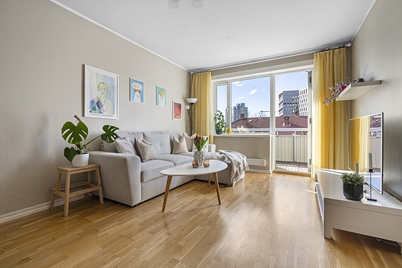 Kateryna Sigurjonsson v/Notar har gleden av å presentere Agmund Bolts vei 54!