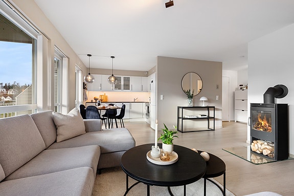 EiendomsMegler 1 v/ Miriam Sivertsen har gleden av å presentere Ratvikvegen 75 A!