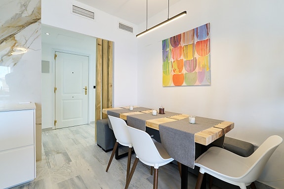 Moderne penthouse med 3 soverom og panoramautsikt - 5 minutter fra stranden i Cabopino