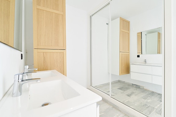 Moderne penthouse med 3 soverom og panoramautsikt - 5 minutter fra stranden i Cabopino