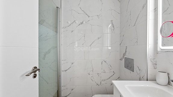 Penthouseleilighet med 3 soverom, stor takterrasse og panoramautsikt - Attraktive fellesområder med oppvarmet basseng