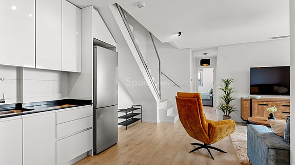 Penthouseleilighet med 3 soverom, stor takterrasse og panoramautsikt - Attraktive fellesområder med oppvarmet basseng