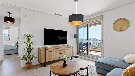 Penthouseleilighet med 3 soverom, stor takterrasse og panoramautsikt - Attraktive fellesområder med oppvarmet basseng