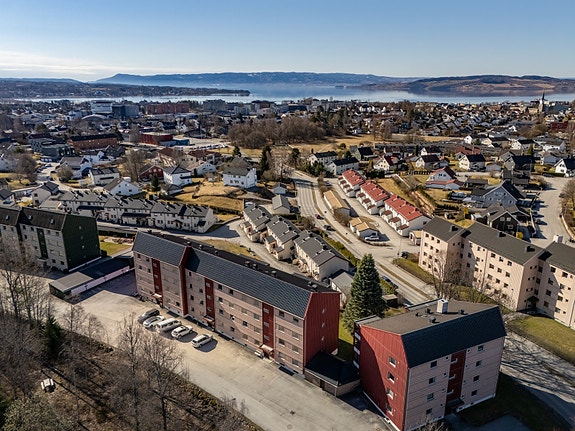 PrivatMegleren Hamar v/Arbresh Vitija har gleden av å presentere Børstadalleen 3A!
