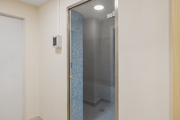 Eksklusiv penthouse med 4 soverom og spektakulær utsikt i Mijas Costa