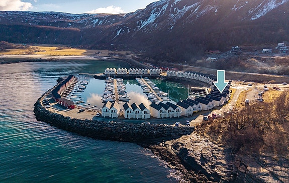 Flott beliggenhet i feltet og godt skjermet for vær og vind
