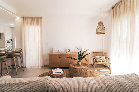 Nøkkelferdig villa | Privat basseng og takterrasse | Romslig planløsning - 3 soverom og 3 bad