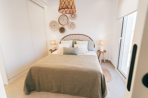 Luksuriøs villa med privat basseng og takterrasse | Romslig planløsning - 3 soverom og 3 bad