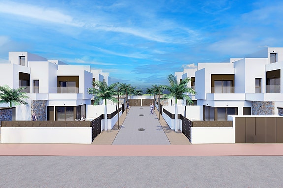 SOLGT!  Bolig med takterrasse | 3 soverom og 3 bad | God uteplass med eget basseng | Uinnredet underetasje