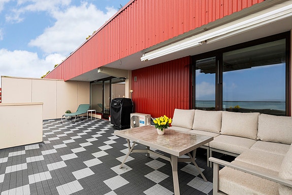 Velkommen til flotte Solbakken Terrasse 15!