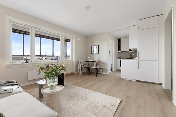 Lys og innbydende leilighet oppusset i 2024/25.