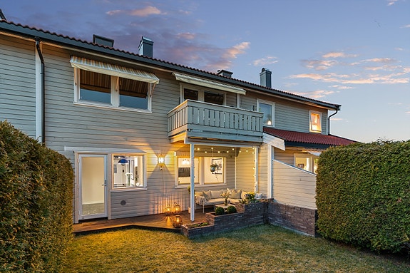 Hedda Marie Faber v/DNB Eiendom har gleden av å presentere Sandertunet 11!