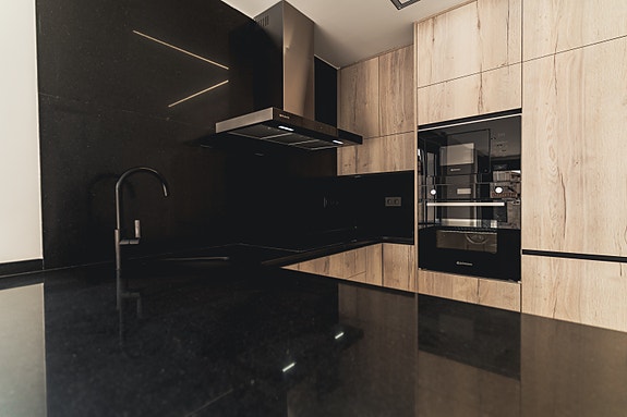 Råflott villa med 4 soverom og 3 bad | Attraktiv beliggenhet | Kort vei til nydelig strand | Høye kvaliteter