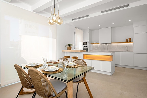 Ferdig til sommeren 25 | Nydelig villa i middelhavsstil | 3 romslige soverom | Fantastisk uteområdet med privat basseng