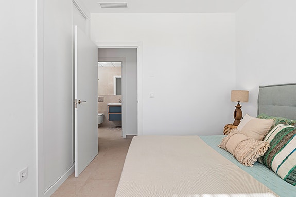 Ferdig til sommeren 25 | Nydelig villa i middelhavsstil | 3 romslige soverom | Fantastisk uteområdet med privat basseng