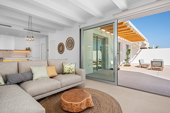 Ferdig til sommeren 25 | Nydelig villa i middelhavsstil | 3 romslige soverom | Fantastisk uteområdet med privat basseng