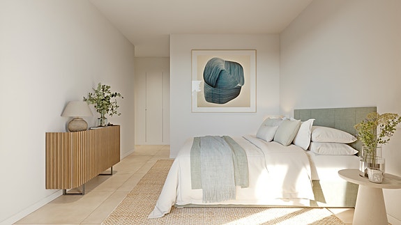 Penthouse med attraktiv beliggenhet | 3 soverom og 2 bad | Terrasse og takterrasse | Fellesområde med saltvannsbasseng