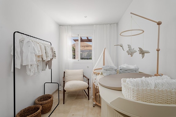 Toppleilighet! Stor takterrasse 71m2 med nydelig utsikt | Høy standard | Fellesområde med flotte fasiliteter!