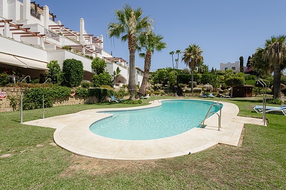 Toppleilighet! Stor takterrasse 71m2 med nydelig utsikt | Høy standard | Fellesområde med flotte fasiliteter!