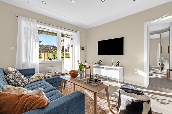 Velkommen til Etterstadsletta 51B, presentert av Schala & Partners ved Henrik Jensen, tlf. 996 92 427.