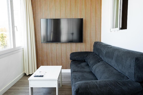 Unik penthouse i Nueva Andalucía - delt opp i 7 studioer med turistlisens og solid leieinntekt