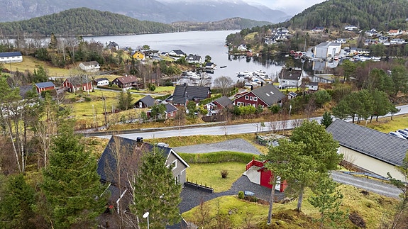 Velkommen til Slettevollsholten 10 - flott plassering i Brandsøya