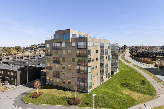 Velkommen til en lekker leilighet i Valen 1. En nydelig, solrik leilighet i 4. etasje.