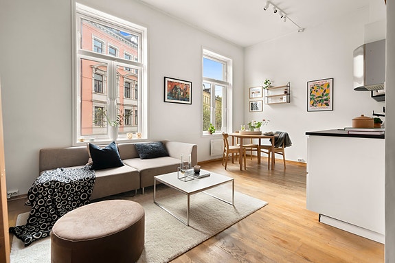 Tor Martin Tinderholt v/Privatmegleren Aksept har gleden av å presentere Dalsbergstien 3!